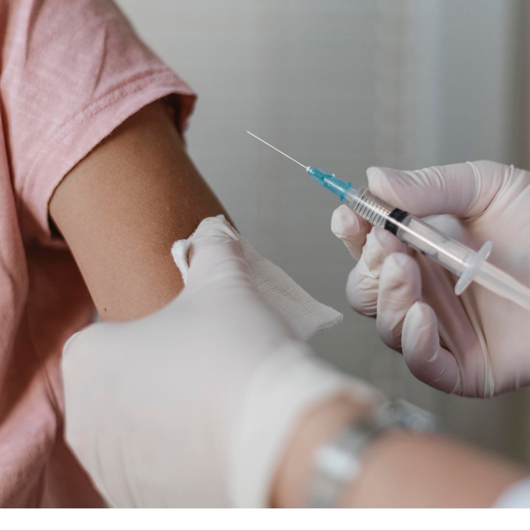 Comment agir sur la douleur de mon enfant lors de la vaccination ?